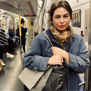 Meet your Posher, Esther